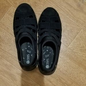 Ships ASAP Women's New slip on sneaker